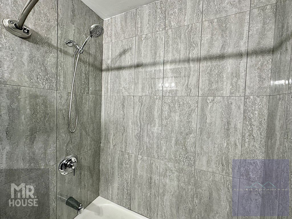 3BR Home in Valdosta , GA photo 2