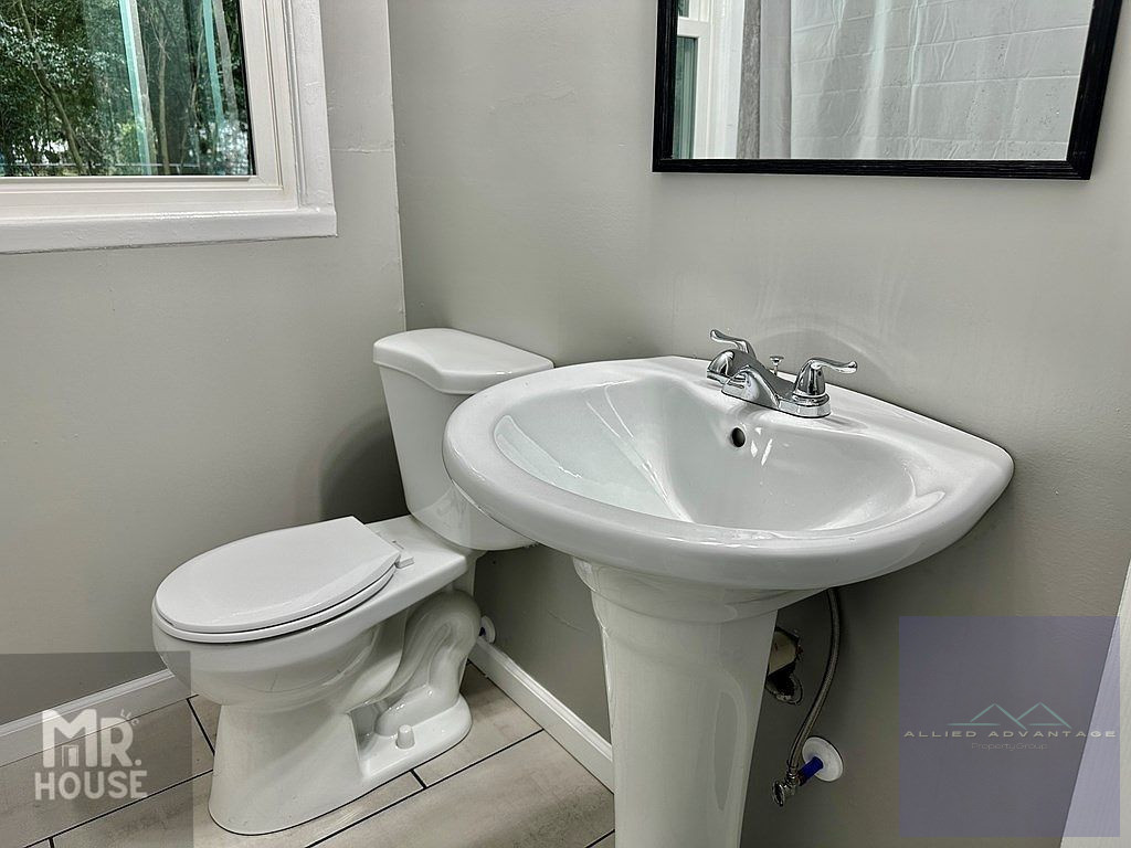 3BR Home in Valdosta , GA photo 4