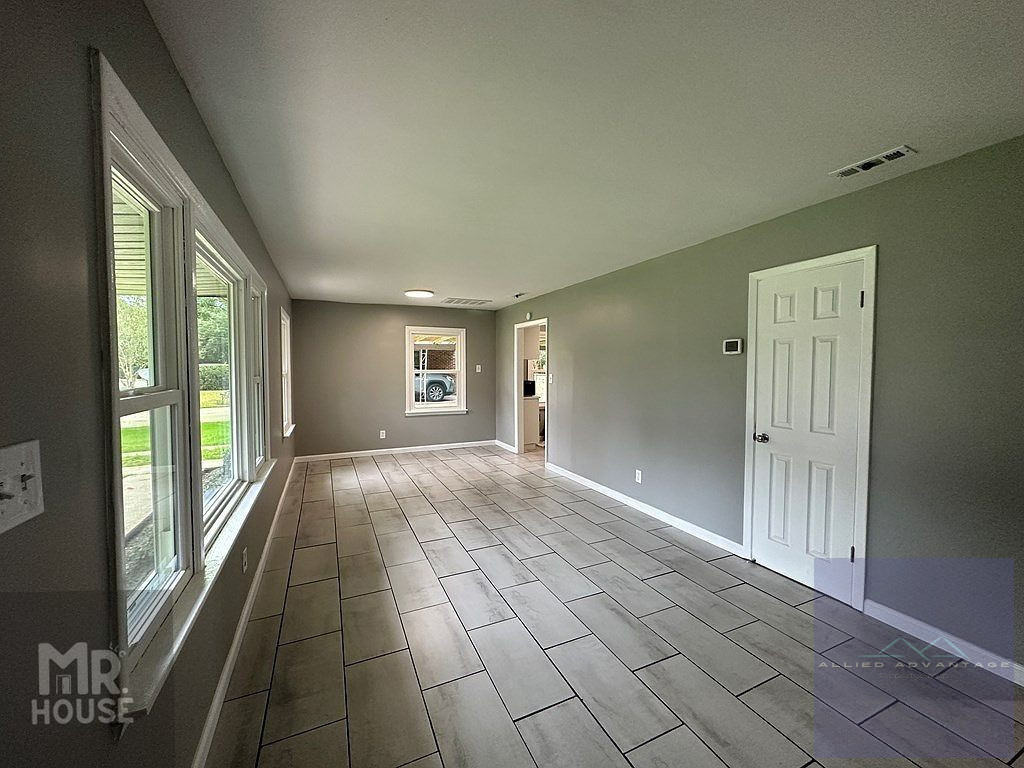 3BR Home in Valdosta , GA photo 10