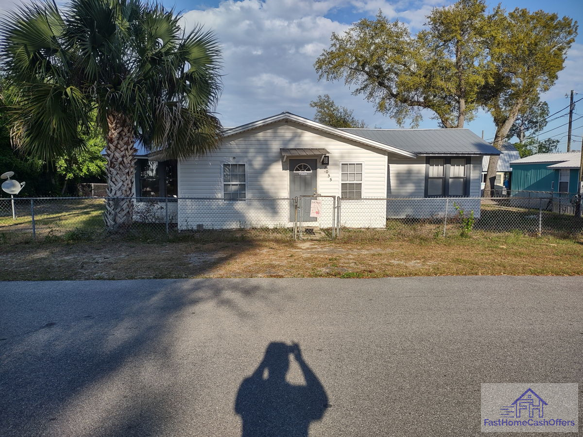 🌊(Panama City) Investor Special Near the Water! (Zip 32404)🌊