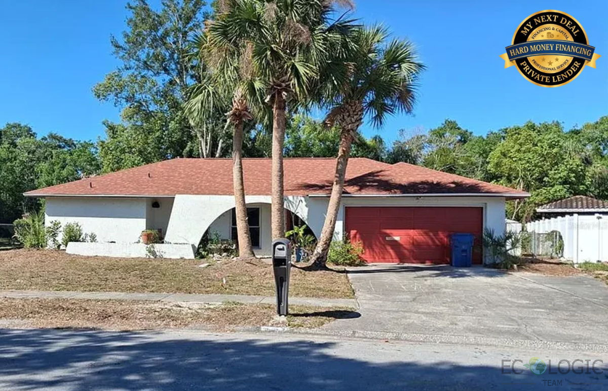 NEW PORT RICHEY | WATERFRONT VALUE | OVERSIZED LOT IN 6934 Oldgate Circle, New Port Richey, FL 34655