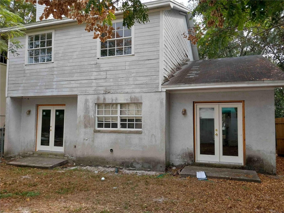 🔥 (🌴 Tampa, FL) 🚨 GREAT FLIP! 🚨 4 Bed 2.5 Bath in Prime Location with Huge Upside! 😱