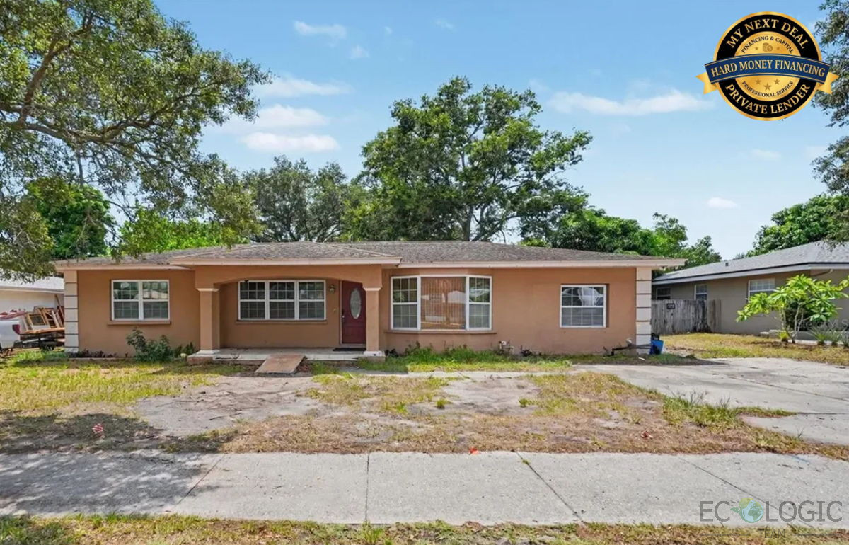 CLEARWATER | VALUE-ADD OPPORTUNITY | FLEXIBLE LAYOUT IN 1358 S Keene Road, Clearwater, FL 33756