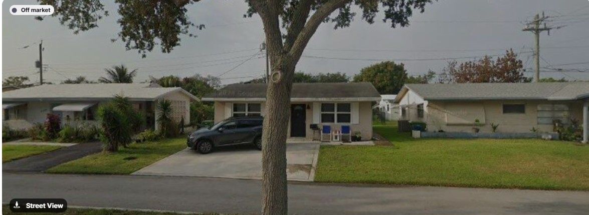 🏡 Vacant Tamarac Investment Opportunity – Move-In Ready Potential!