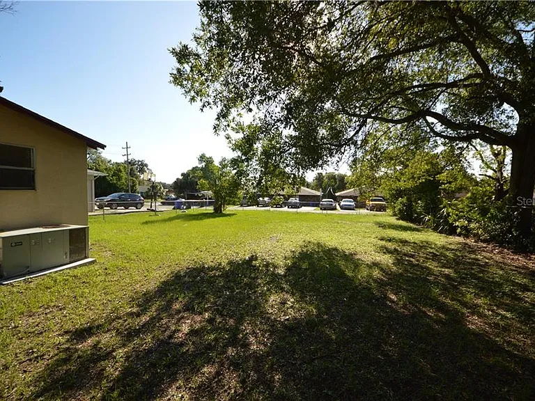 3BR Home in Lakeland , FL photo 7