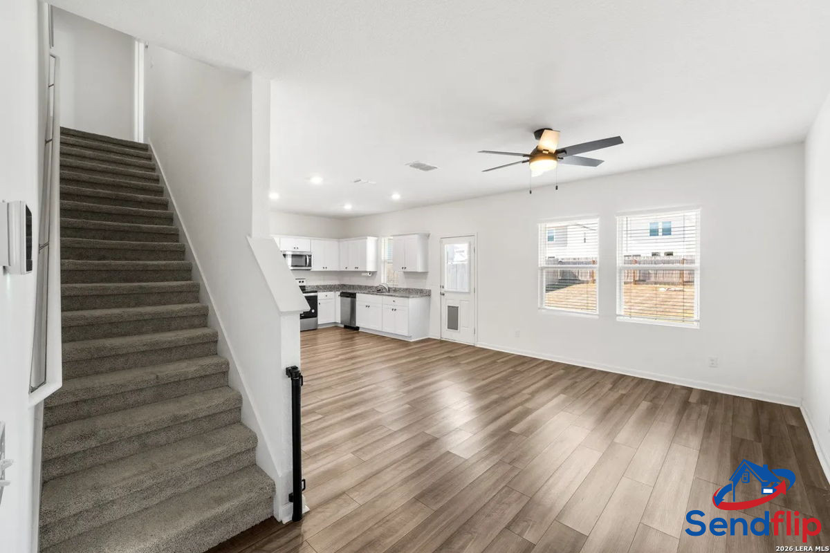 3BR Home in Converse , TX photo 3