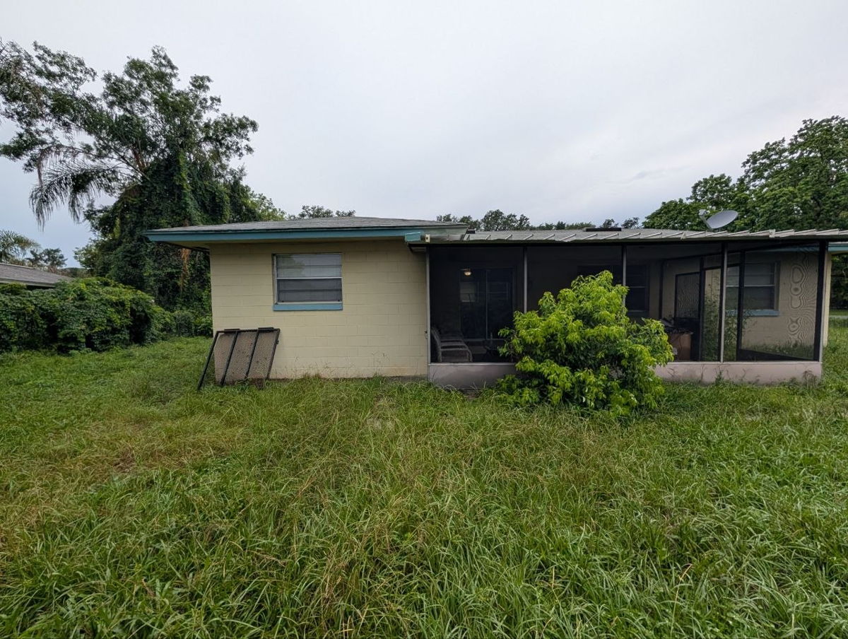 Umatilla, FL 32784 | Full rehab | PP: 160k | ARV: 260k