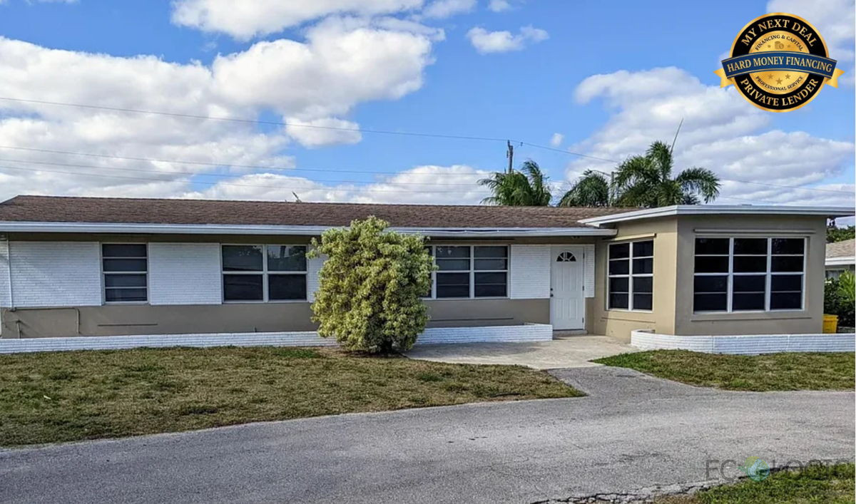 BOCA RATON | POOL HOME | INCOME POTENTIAL IN 299 NW 12th Street, Boca Raton, FL 33432