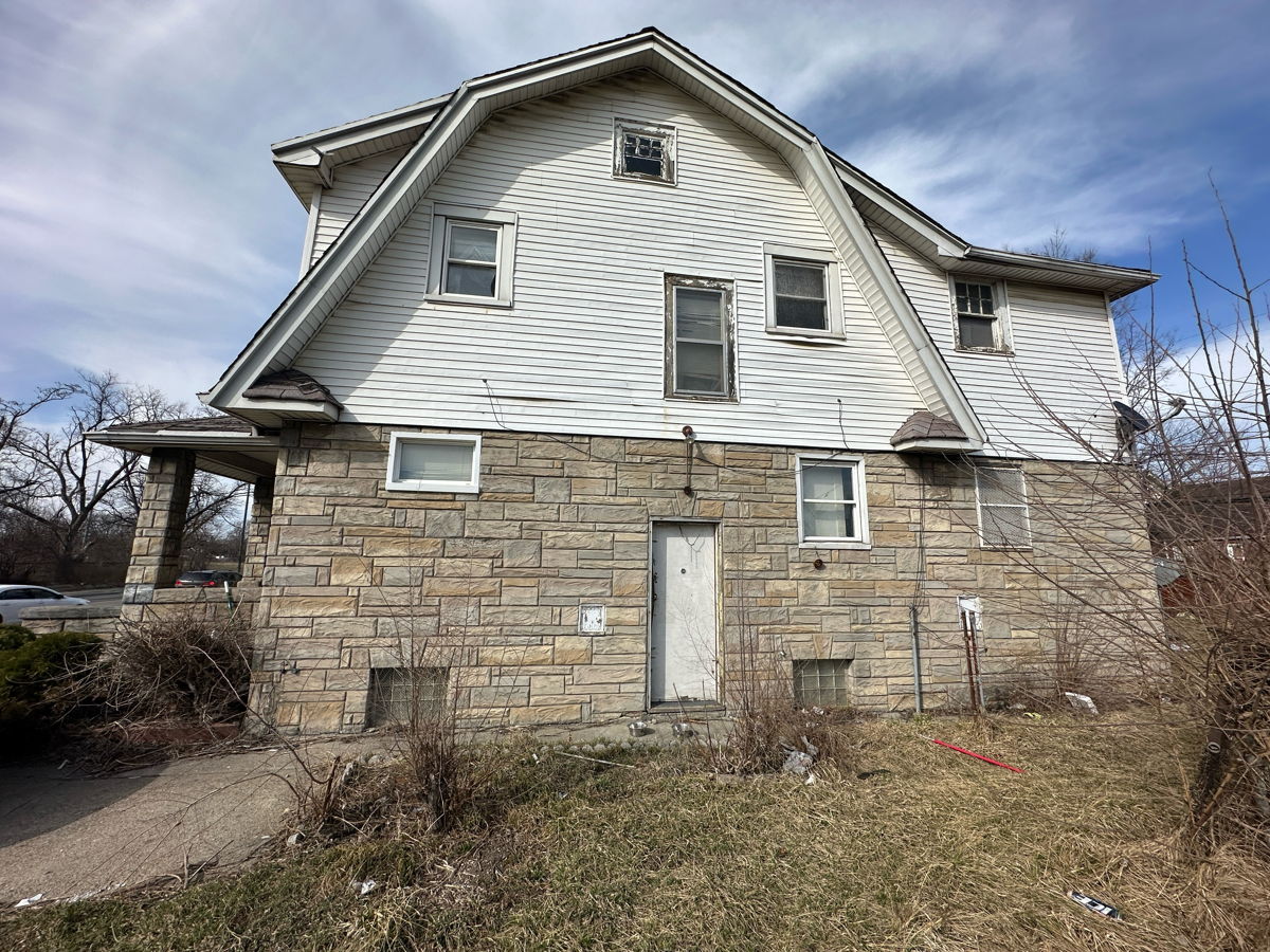 Hot! Off market duplex brrrr 13142 meyers rd photo 6