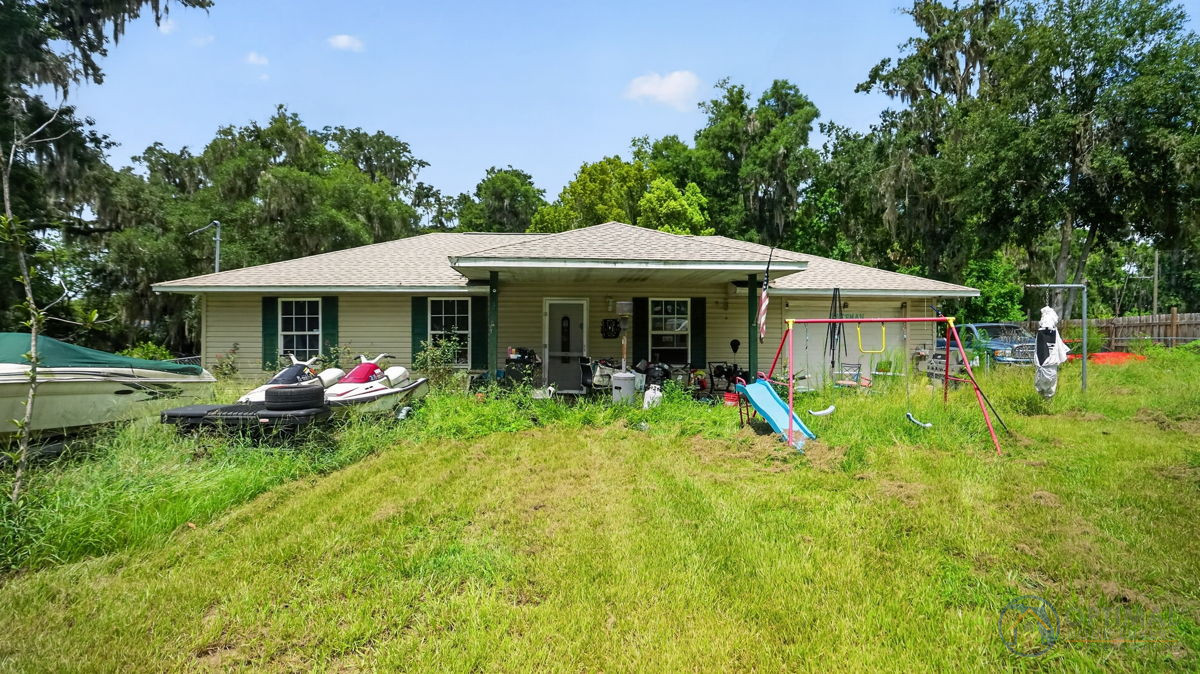π³ Ocala Flip β 2006 Newer Build on HALF ACRE | $270K ARV π‘