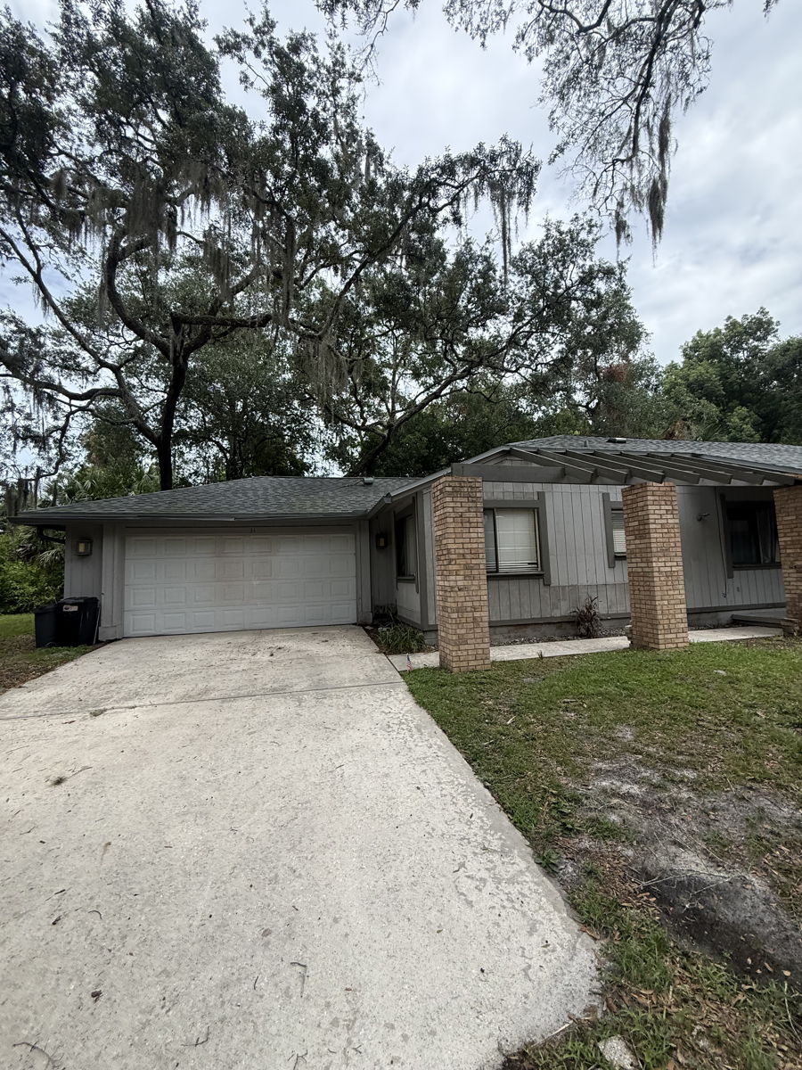 ✩ Ormond Beach FL ✩ Baywater Ct. ✩ Volusia County ✩ 32174
