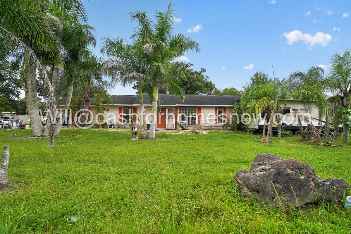 OFF-MARKET SINGLE FAMILY DEAL IN CAPE CORAL, FL!