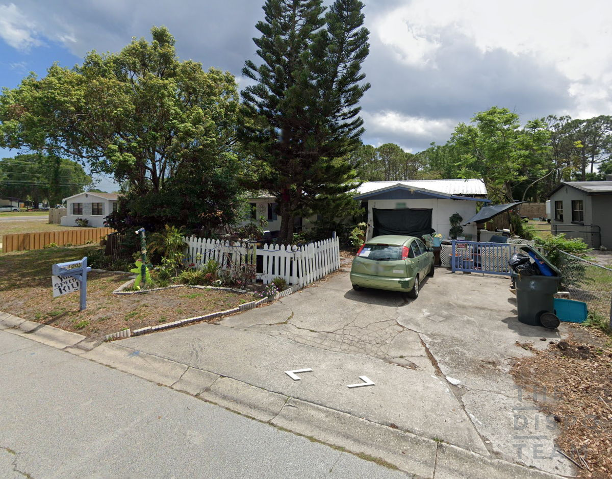 💰💰Rockledge Value-Add Deal – Block Home with Metal Roof & Strong Equity Potential!
