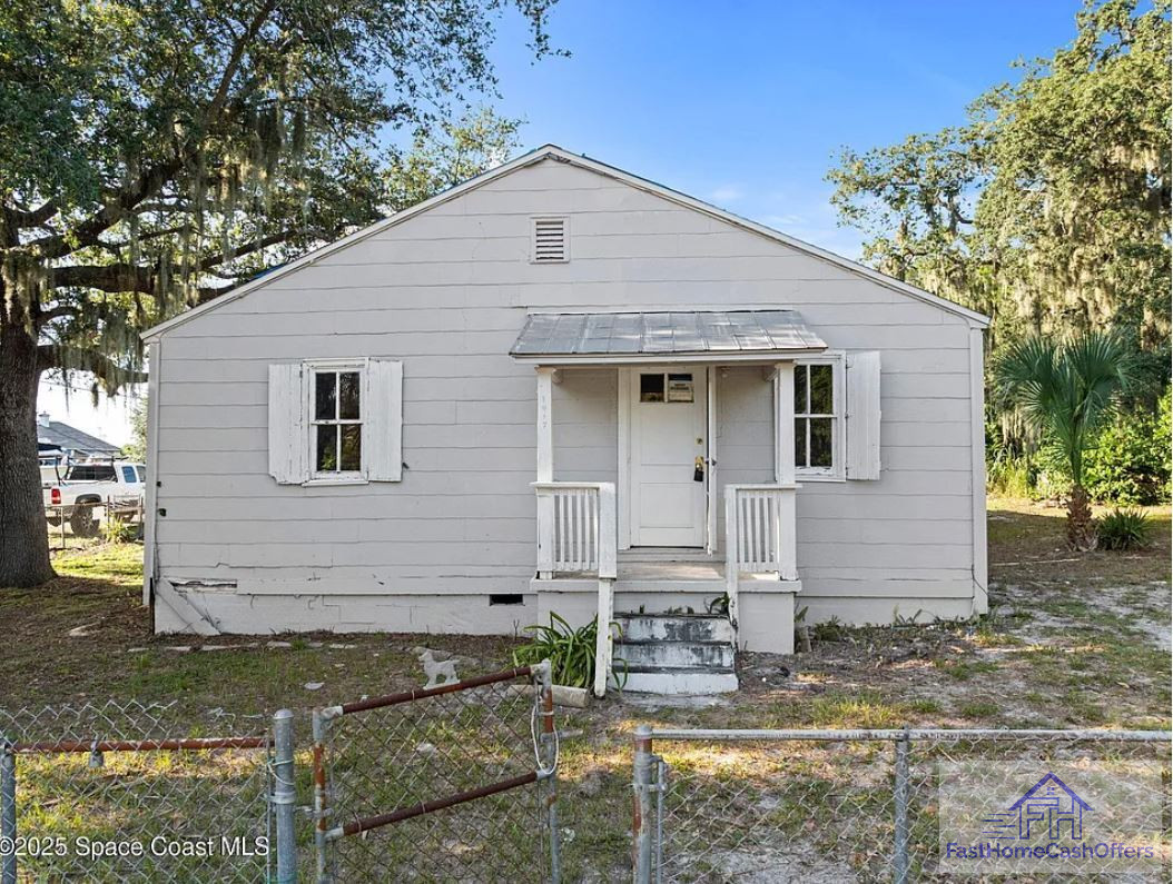 Former Duplex Conversion | 4BR/2BA | 1,519 SF | Value-Add Opportunity