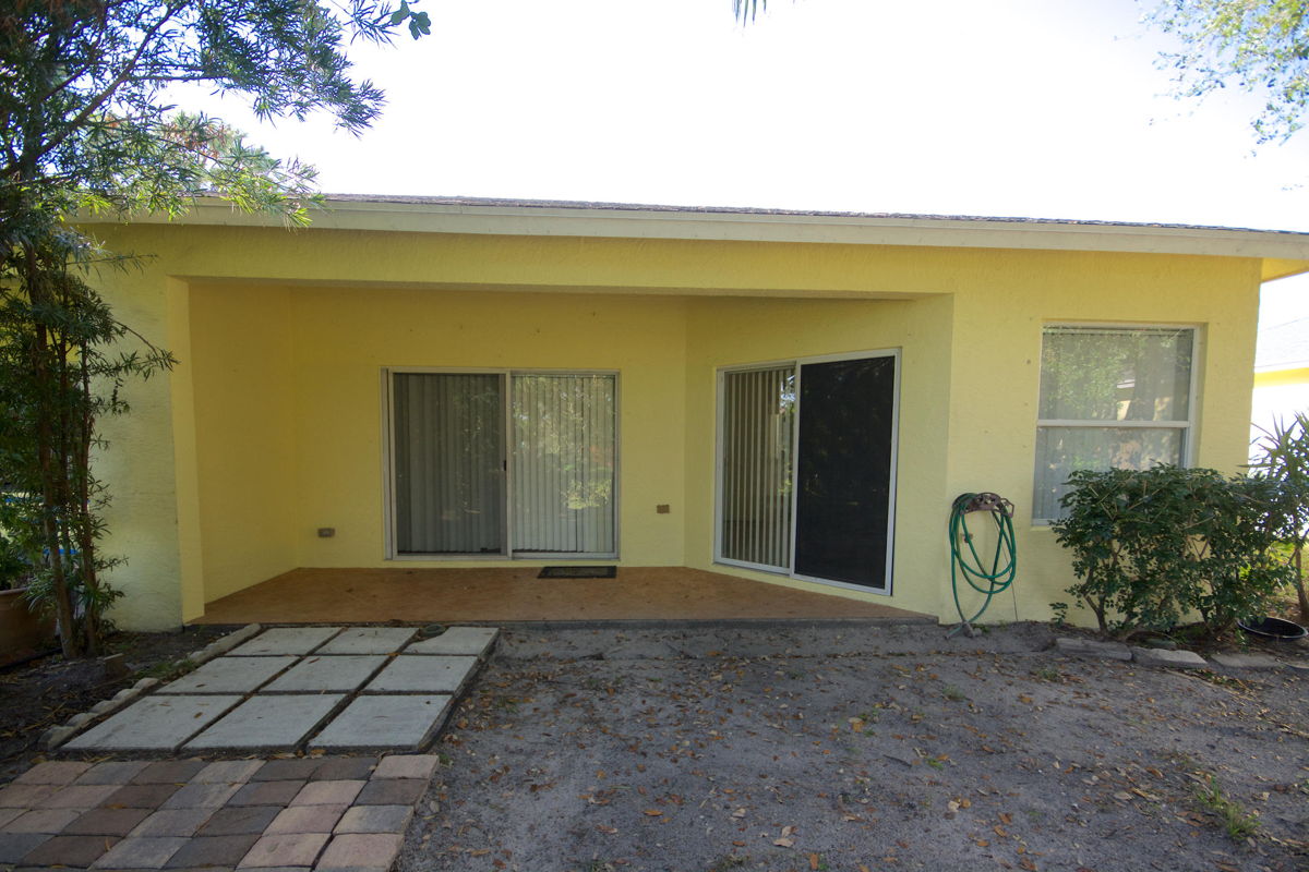 3/2 Fixer-Upper in Lake Worth/Greenacres | $122K+ Spread | $278K Asking