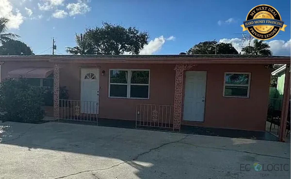 LANTANA | VALUE-ADD OPPORTUNITY | R15 ZONING IN 612 Minnesota Street, Lantana, FL 33462