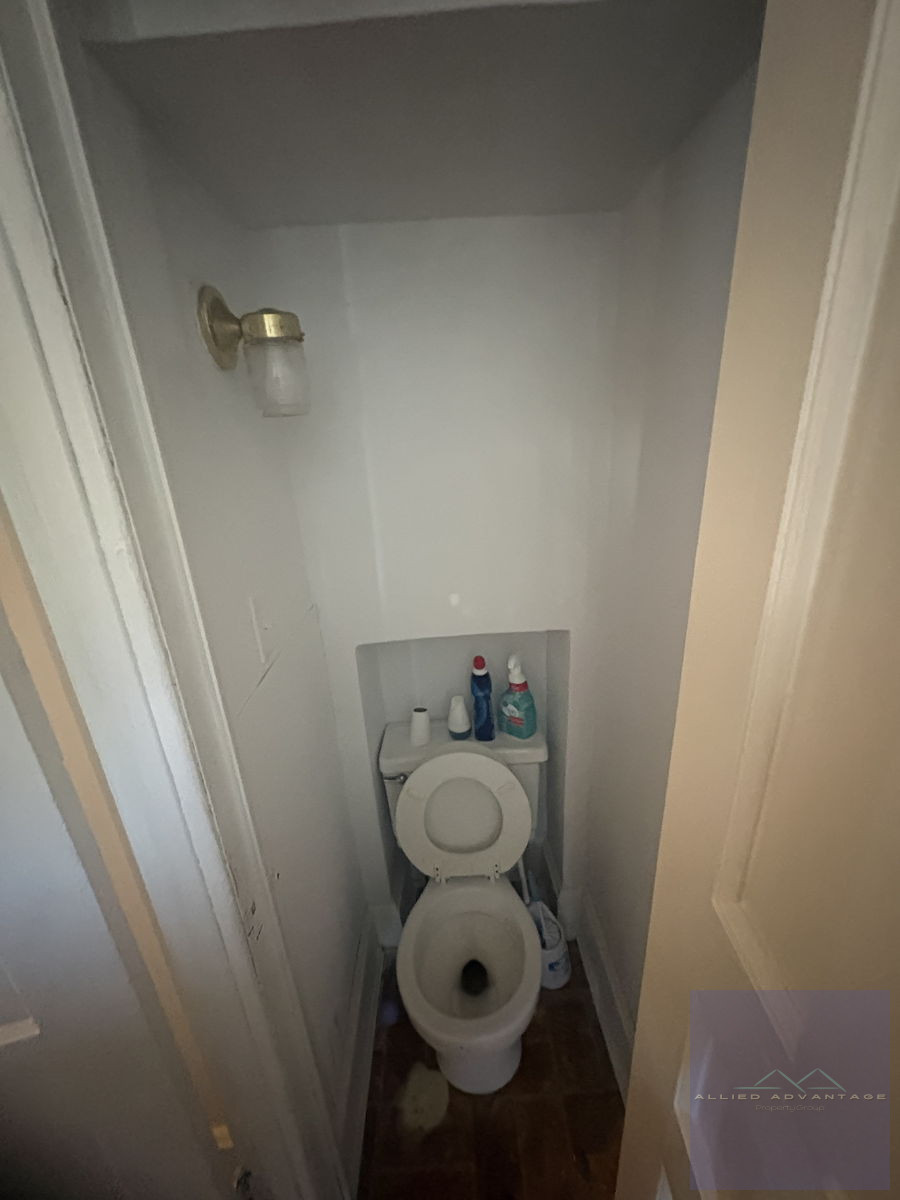 6BR Home in Muskegon , MI photo 6