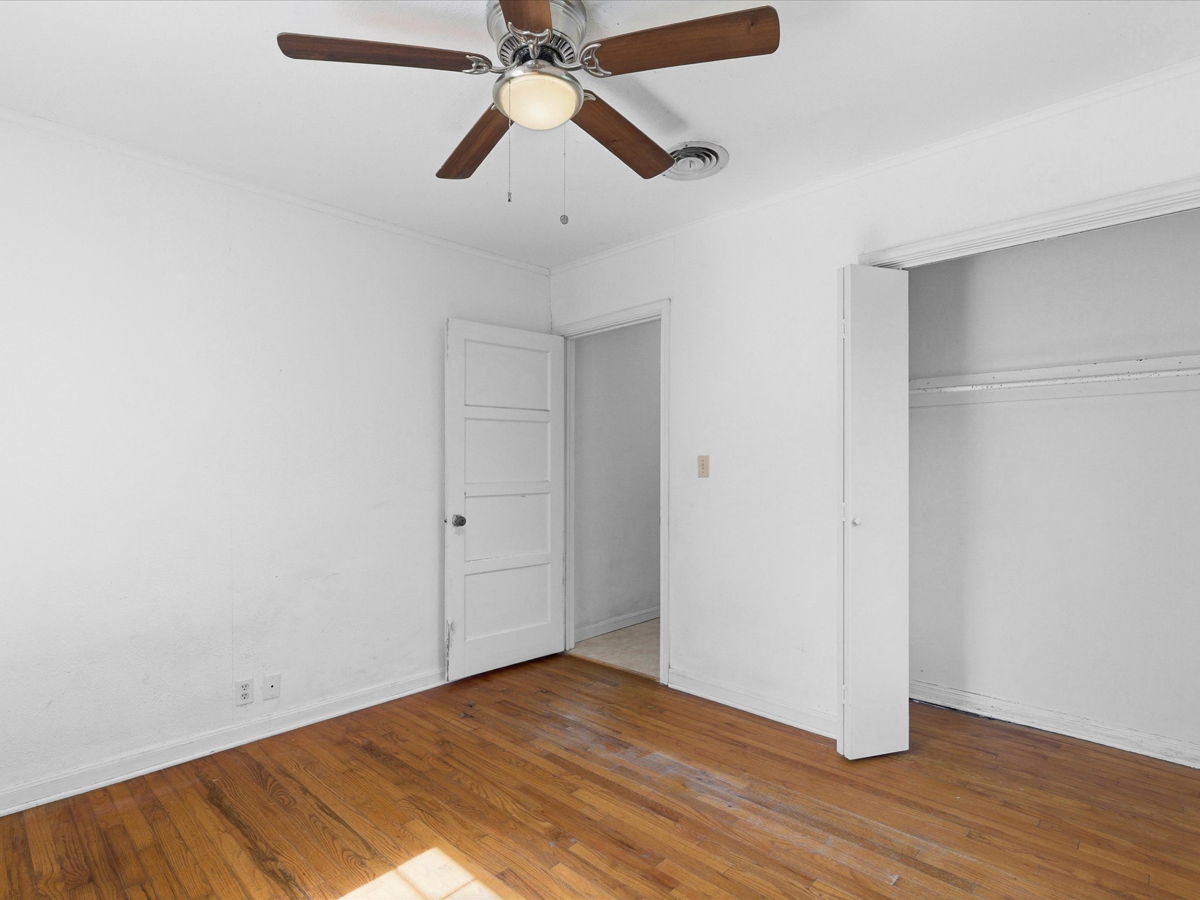 5BR Home in Whitesboro , TX photo 6