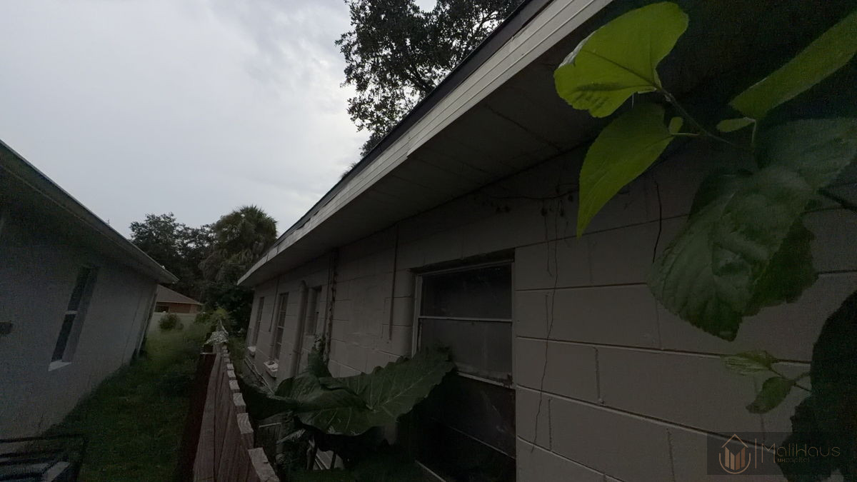 4BR Home in Tampa , FL photo 4
