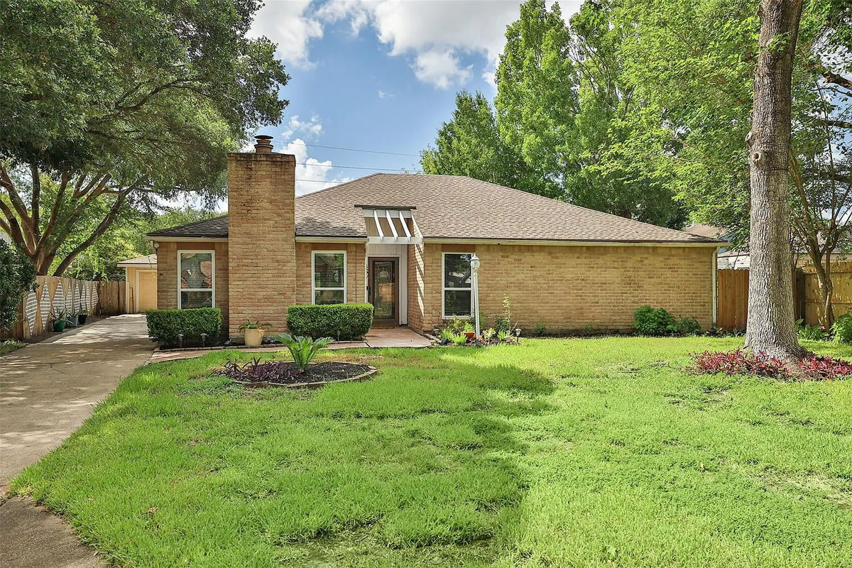4BR Home in Houston , TX