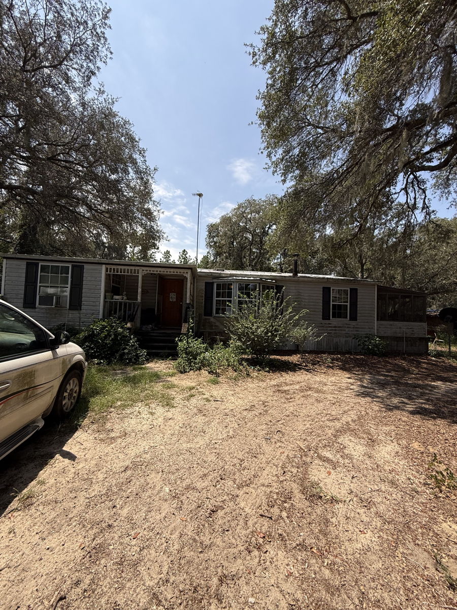 ✩ Ocklawaha FL ✩ SE 119th Street. ✩ Marion County ✩ 32179