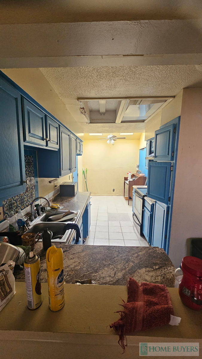 3BR Home in San Antonio , TX photo 3