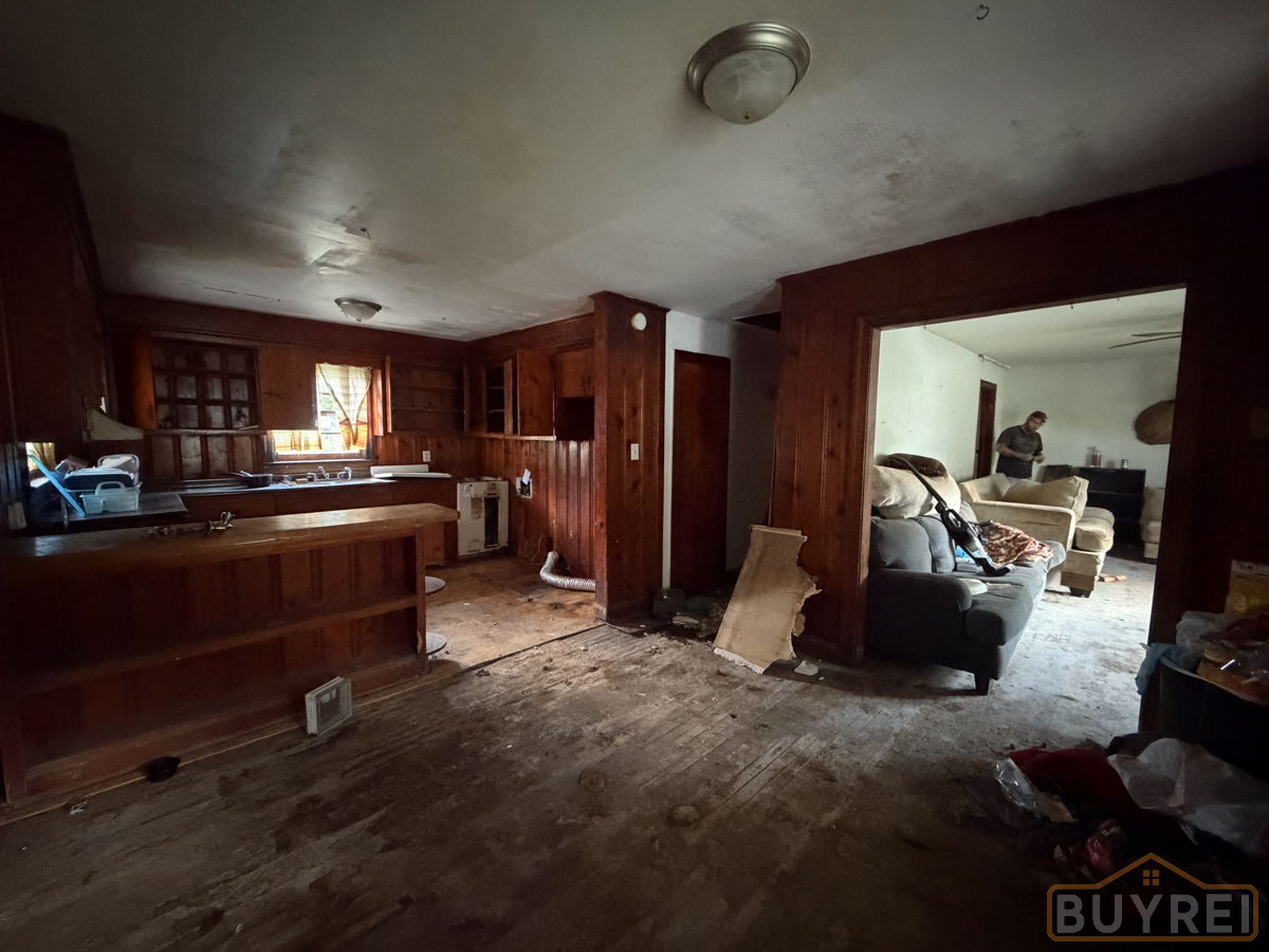 3BR Home in Jacksonville , NC photo 5