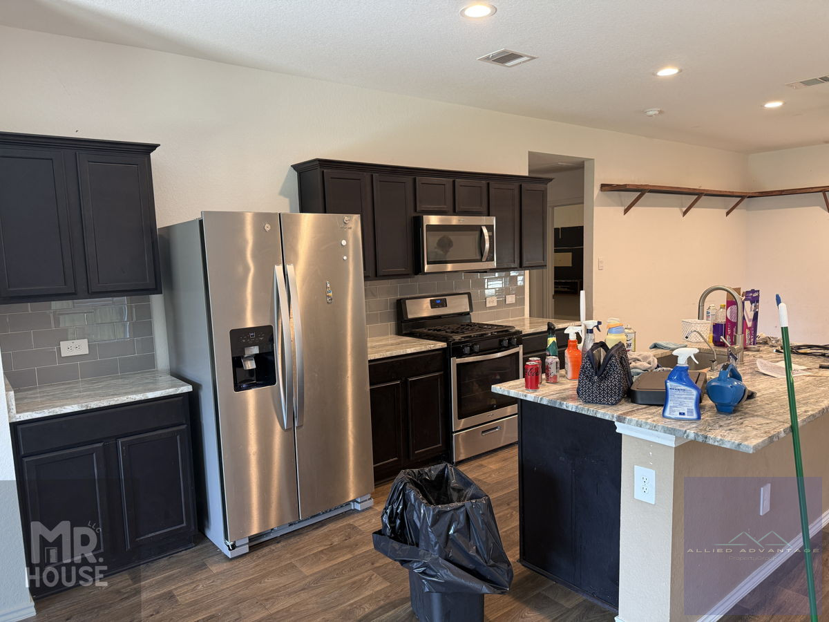 3BR Home in New Caney , TX photo 7