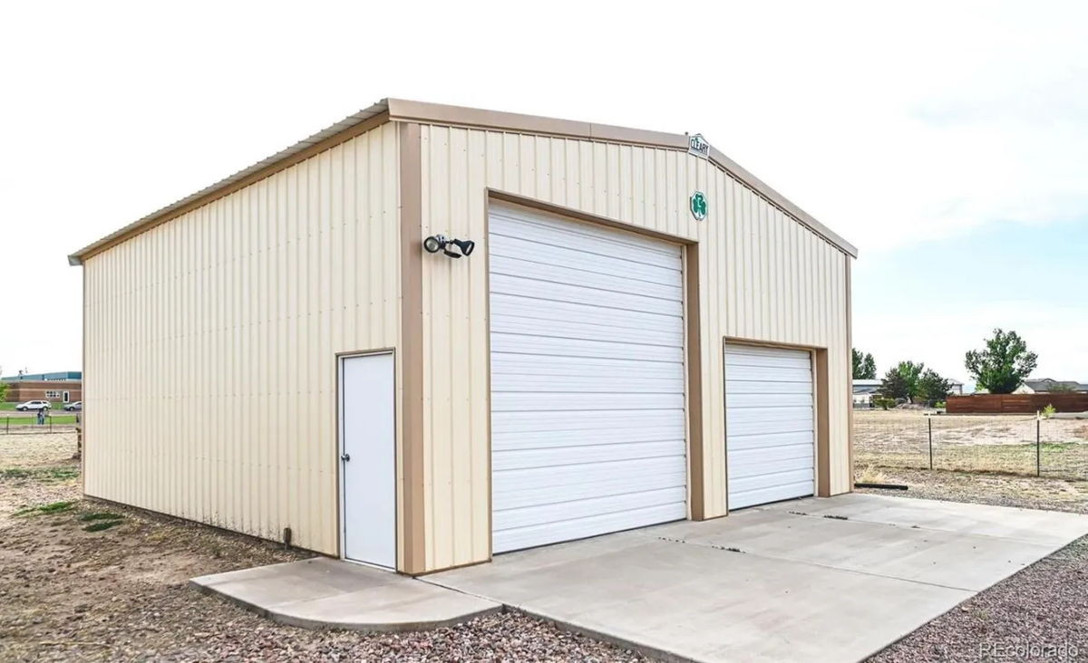 5BR Home in Pueblo West , CO photo 3