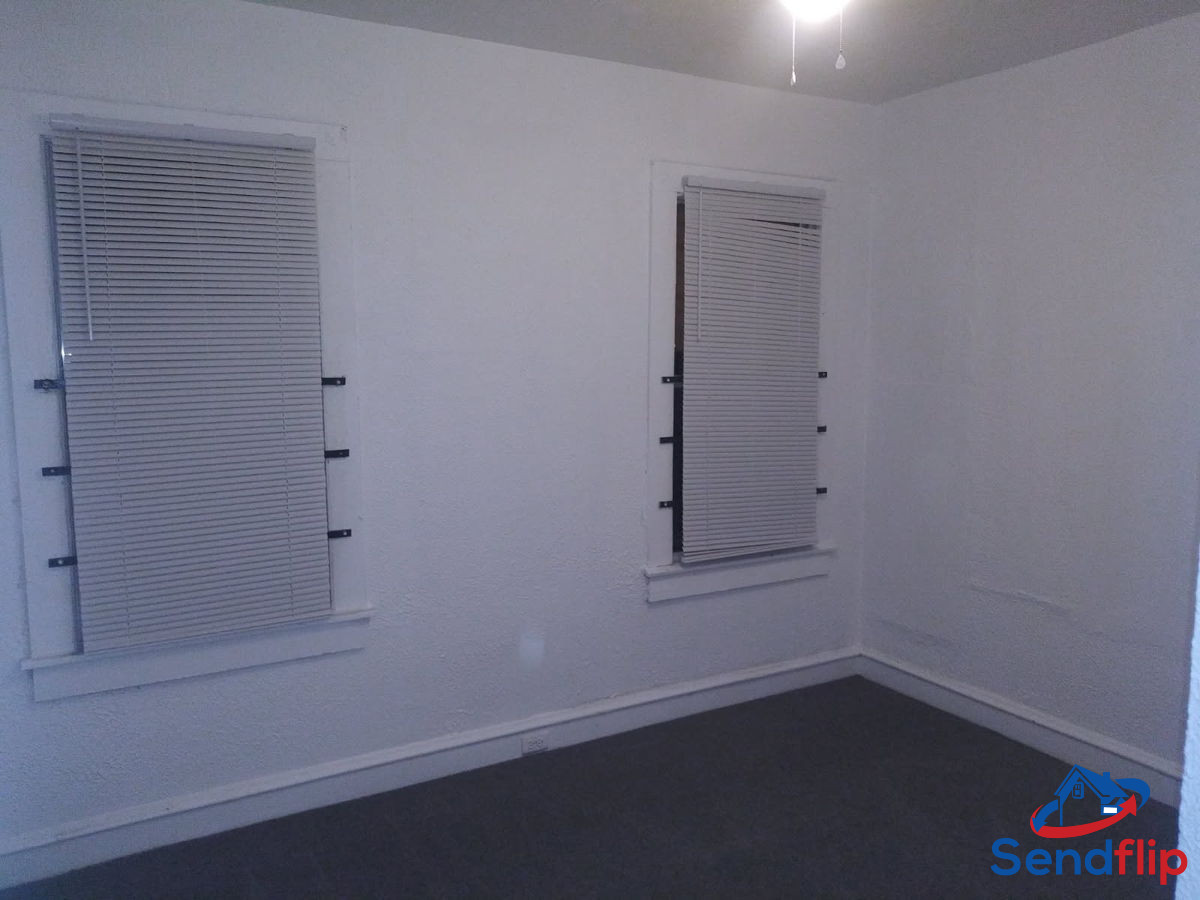 3BR/2BA Home in Jacksonville, FL photo 4