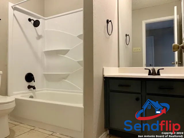 3BR Home in San Antonio , TX photo 4