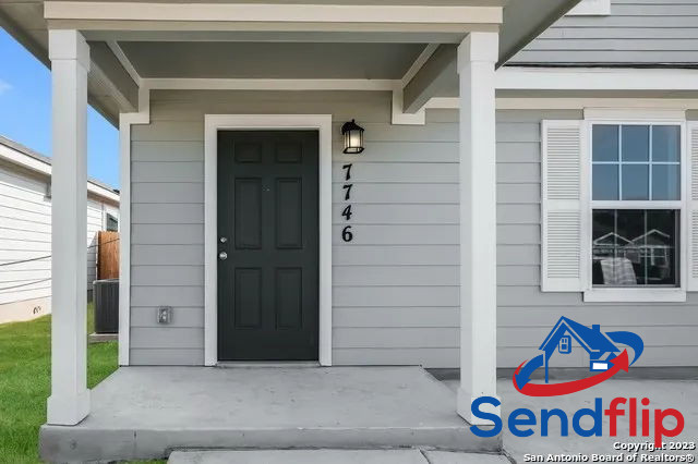 3BR Home in San Antonio , TX photo 2