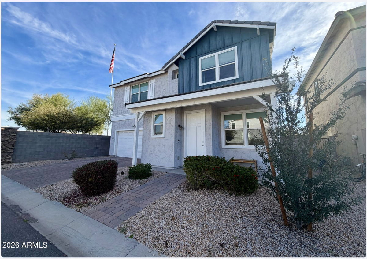 3BR Home in Apache Junction , AZ