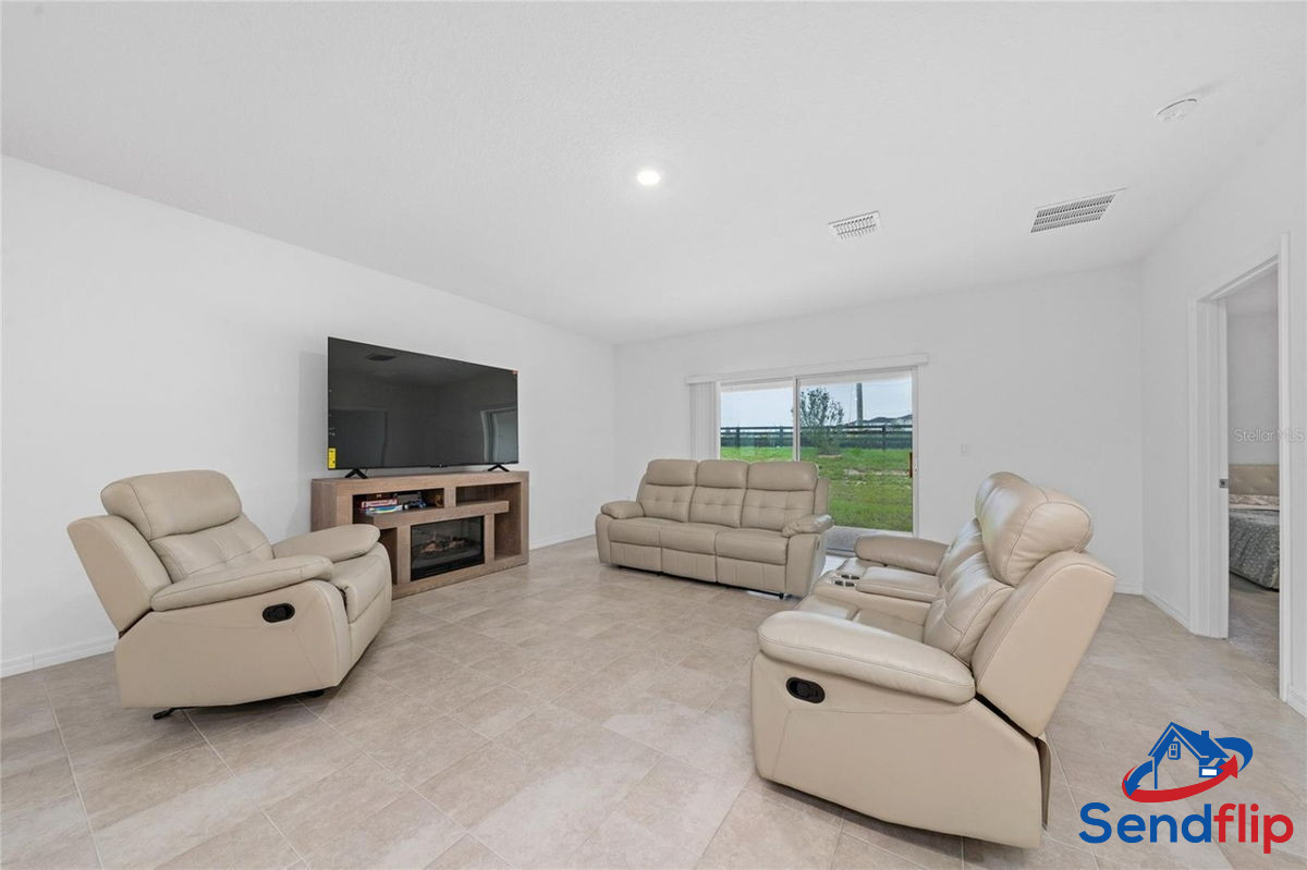 Groveland SubTo — $14K Entry | 5.875% FHA Loan photo 7