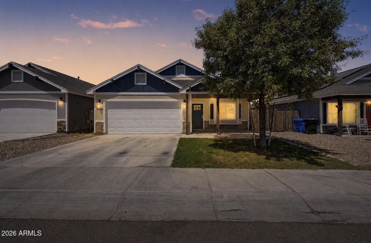 4BR/2BA Home in Phoenix, AZ