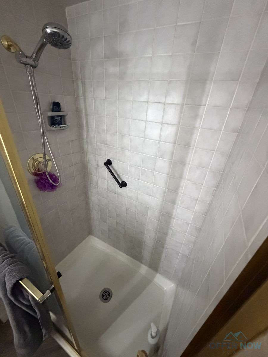 4BR/3BA Home in Boise, ID photo 5