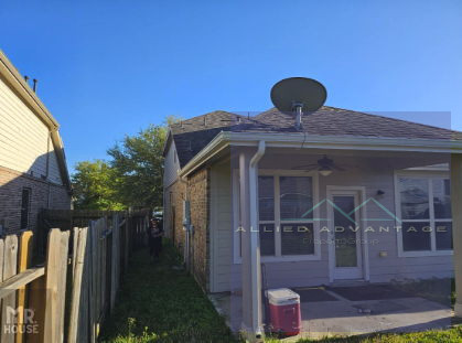 4BR Home in Baytown , TX photo 3