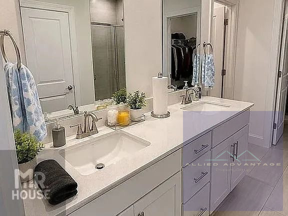 4BR/4BA Home in Clarksville, TN photo 2