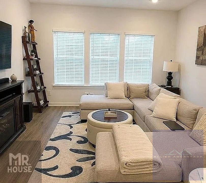 4BR/4BA Home in Clarksville, TN photo 8