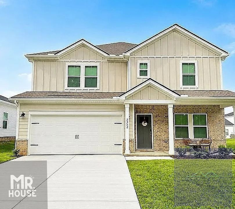 4BR/4BA Home in Clarksville, TN