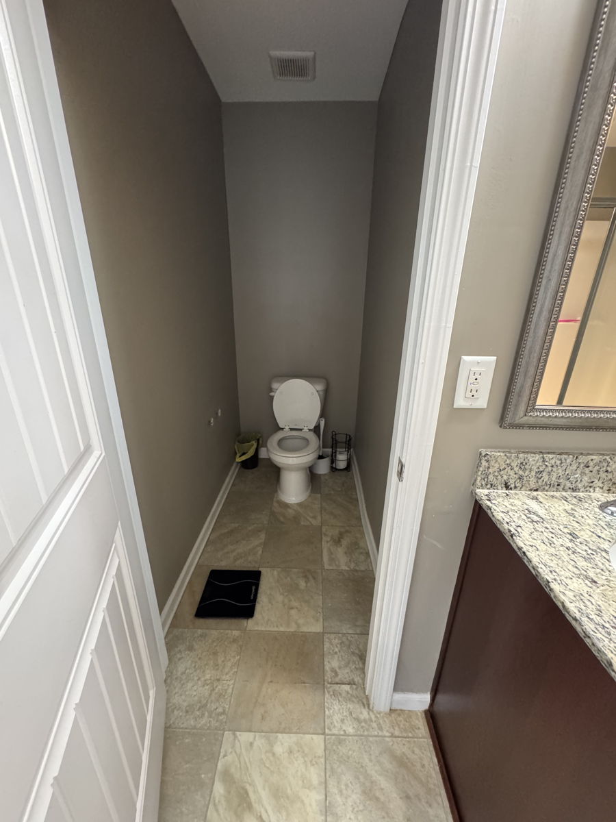 3 Bedroom 2 Bath Home in Fountain Inn, SC 29644 photo 8
