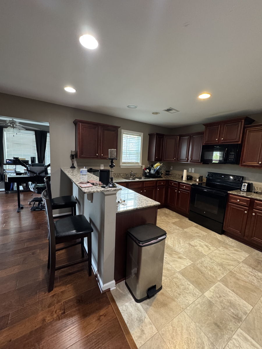 3 Bedroom 2 Bath Home in Fountain Inn, SC 29644 photo 10