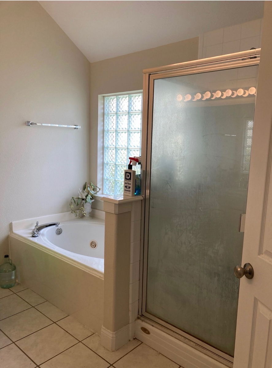 4 Bed/2 Bath Home in Richmond, TX photo 5