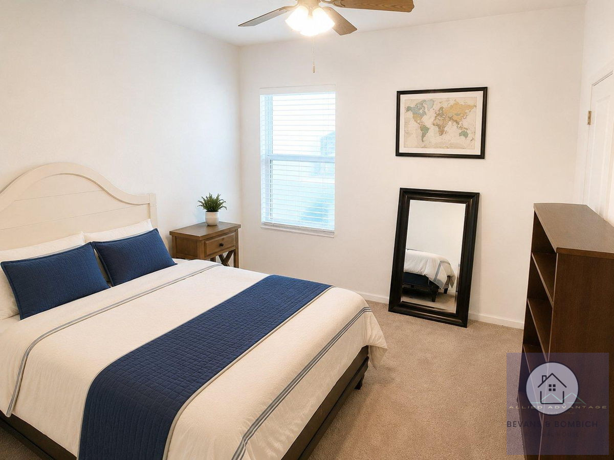 3BR Home in Zephyrhills , FL photo 3
