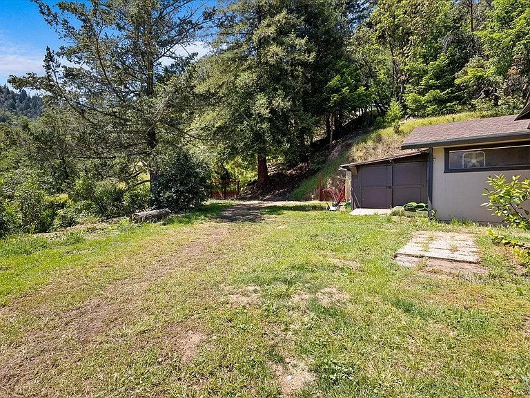 3BR/2BA Home in Ukiah, CA photo 7