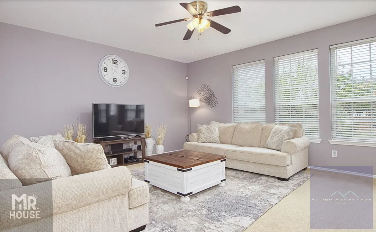 4BR/2.5BA Home in Cibolo, TX photo 4