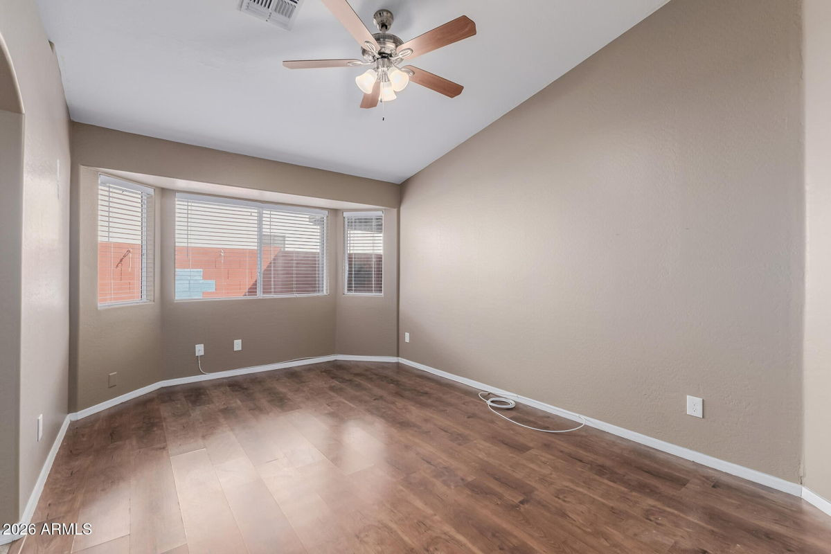 3BR/2BA Home in Phoenix, AZ photo 8