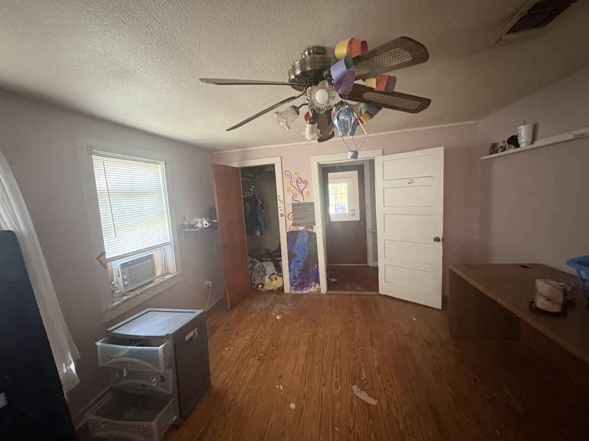 3BR/2BA Home in Smithville, TX photo 5