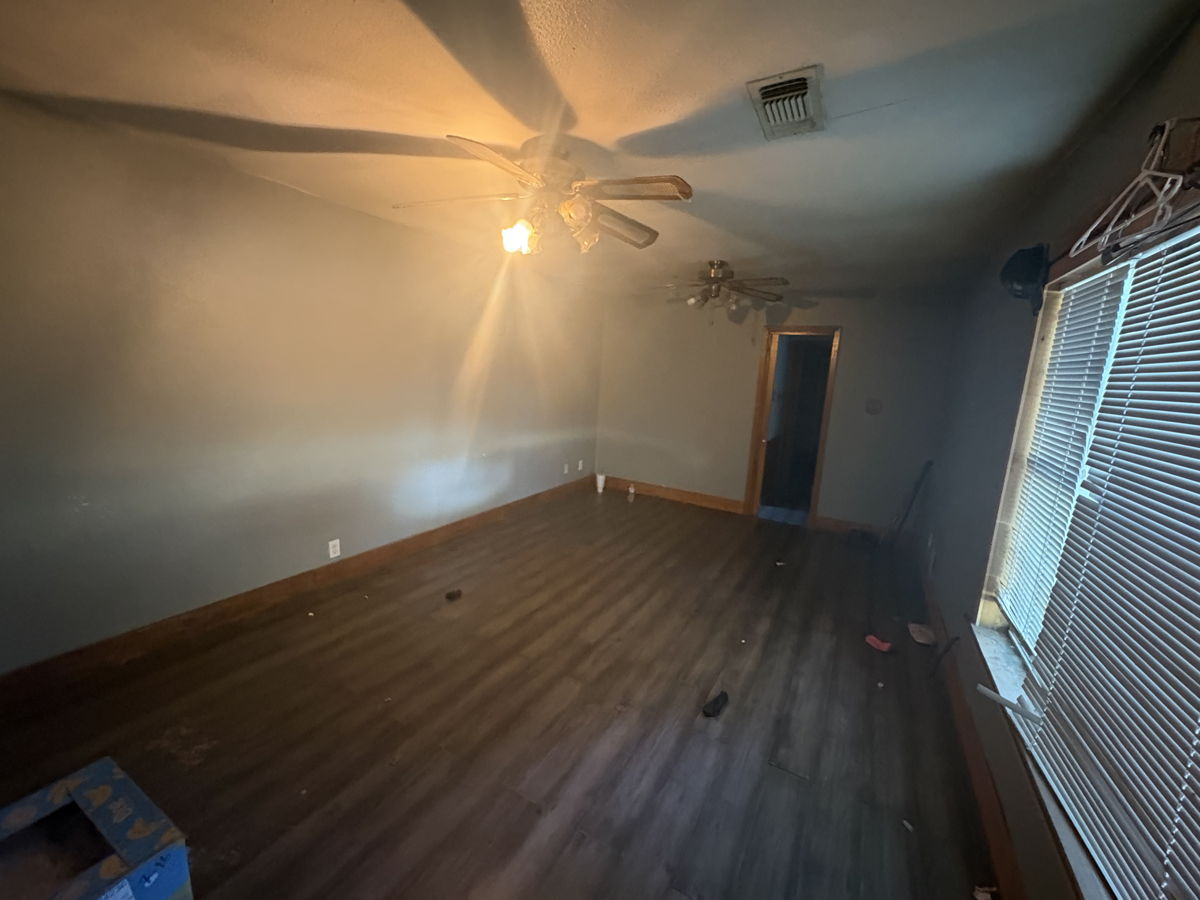 3BR/2BA Home in Smithville, TX photo 4