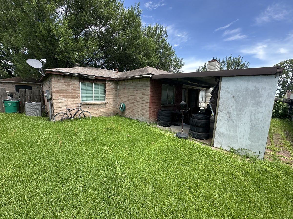 3BR Home in Baytown , TX photo 3